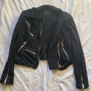 Size medium black velvet jacket with pockets very comfortable